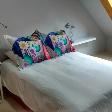 Апартаменты New Duplex Right Next To The Parking!